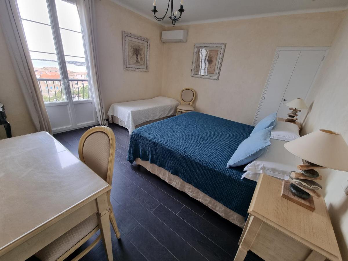 Stella Mare Hotel Algajola  Eksteriør billede